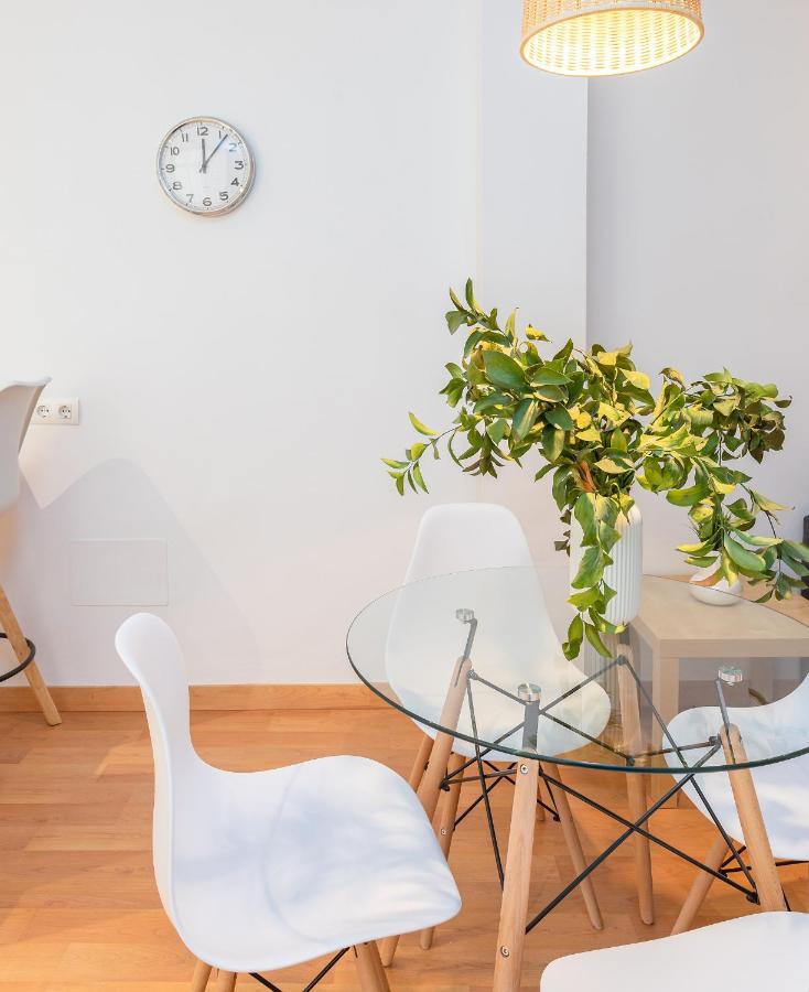 Apartamento Souviron Málaga Exterior foto